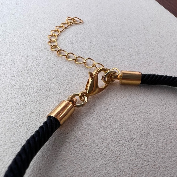 Handmade bracelet with a amethyst centre - Picture 4 of 5